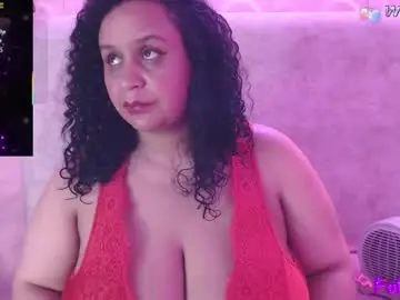 Danielaa_a  live sex cam