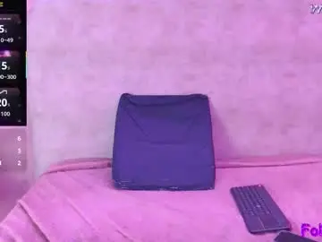 Danielaa_a  live sex cam