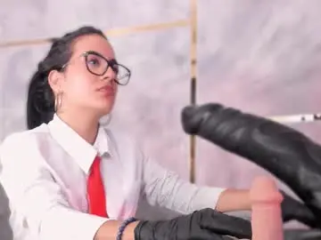 Ellaochoa  live sex cam