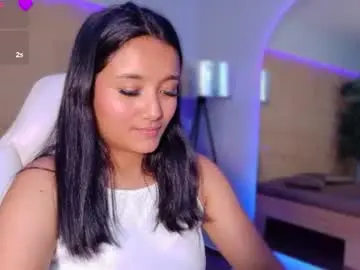 Hannahmonttgomery  live sex cam