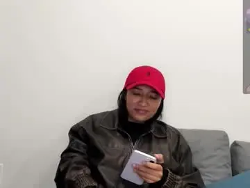 Issangel  live sex cam