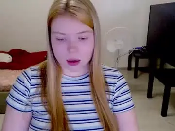 Kitten_jenny01  live sex cam