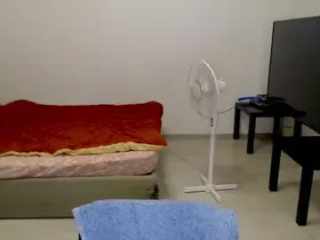 Kitten_jenny01  live sex cam