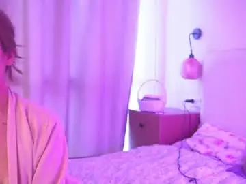 Kittykissluv  live sex cam