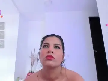 Leyacopper12  live sex cam