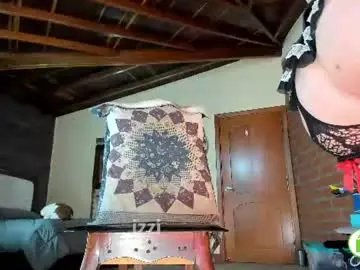 Little_izzi  live sex cam