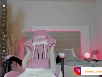 Stormy_rose18  live sex cam