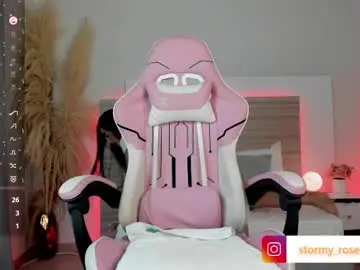 Stormy_rose18  live sex cam