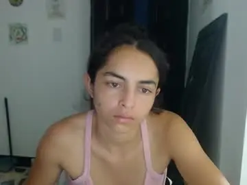 Tantricroots  live sex cam