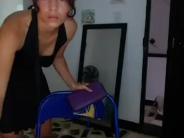 Tantricroots  live sex cam