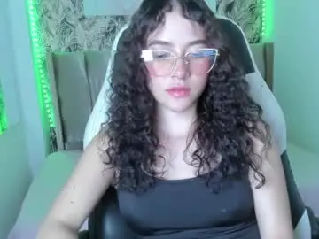 Tinysophi  live sex cam
