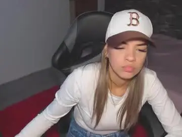 Valery_grey14  live sex cam