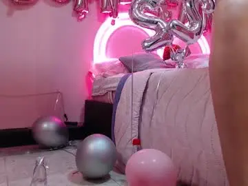 _amelie_roux_  live sex cam