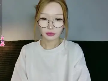 Asian_euphoria  live sex cam