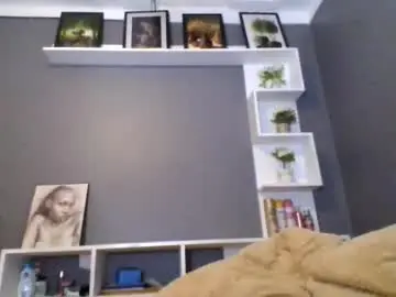 Beautie699392  live sex cam