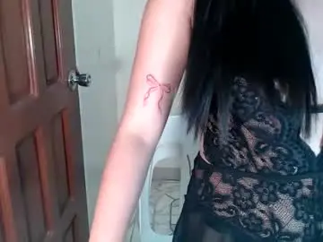 Bombshell_luna69  live sex cam