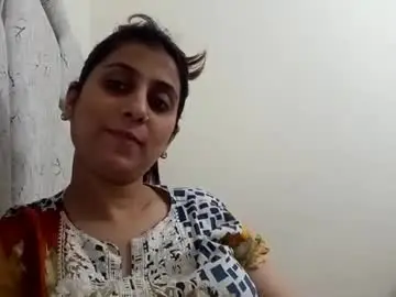 Ddiya6992  live sex cam