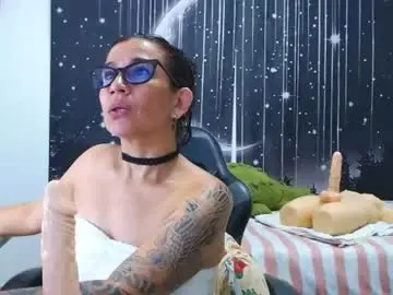 Hikaryfire  live sex cam