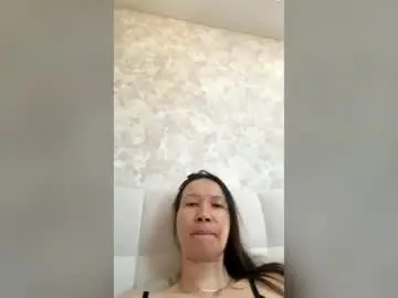 Leraooook  live sex cam