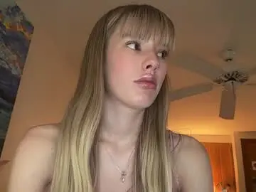 Lilbbyflexx  live sex cam