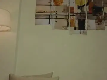 Milki_ss  live sex cam