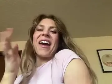 Peachydesire  live sex cam