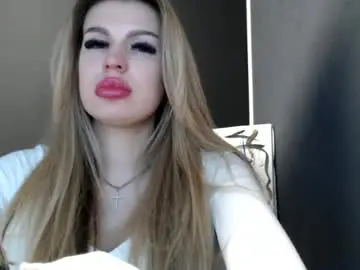 Rosaline_ly  live sex cam