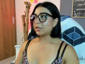 Val_varago  live sex cam