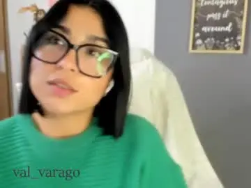 Val_varago  live sex cam
