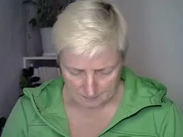 Vea_motty  live sex cam