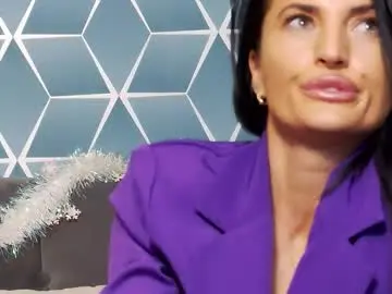 Zoeylarkens  live sex cam