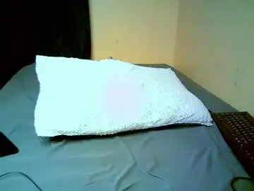 Amira9120  live sex cam