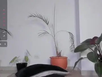 Anahenao  live sex cam