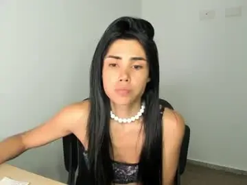 Anahenao  live sex cam
