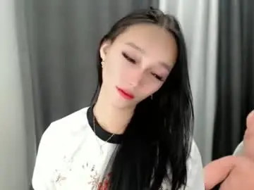 Charm_fuckdoll8  live sex cam