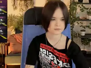 Elainebeness  live sex cam