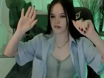 Elainebeness  live sex cam