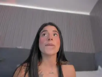 Emelie_89  live sex cam