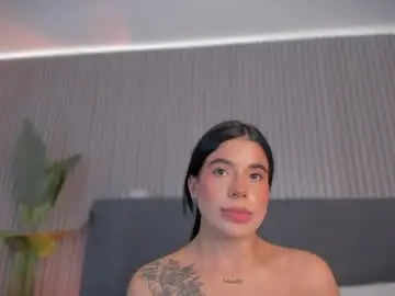 Emelie_89  live sex cam
