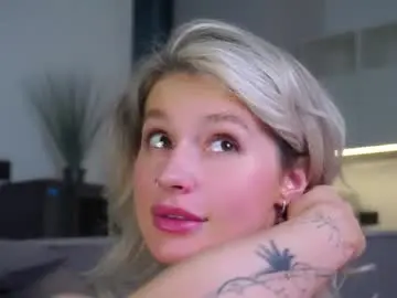 Greengazon  live sex cam
