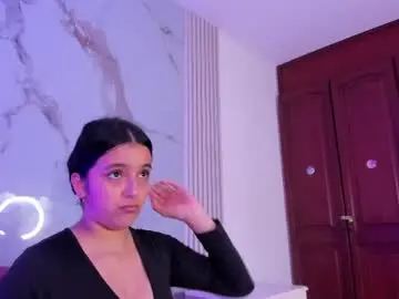 Irisfyre  live sex cam