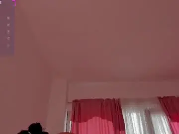 Irisfyre  live sex cam