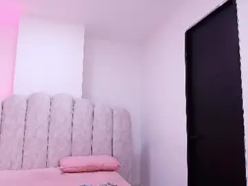 Karla_hilton01  live sex cam