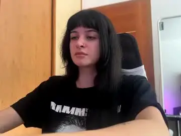 Laraetomasi  live sex cam