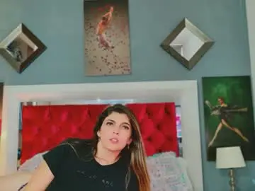 Lizzymontana  live sex cam