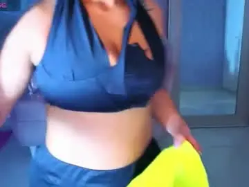 Mia_belve_a  live sex cam