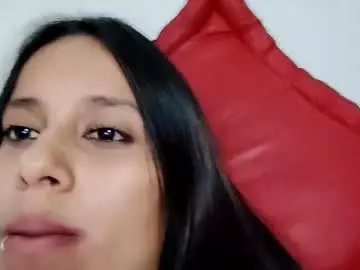 Mia_belve_a  live sex cam