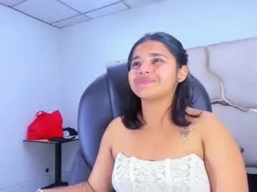 Miahsex69  live sex cam