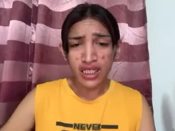 Midnight_sabrina  live sex cam