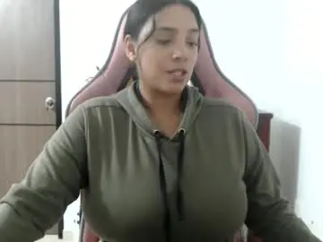 Nebyula_star  live sex cam